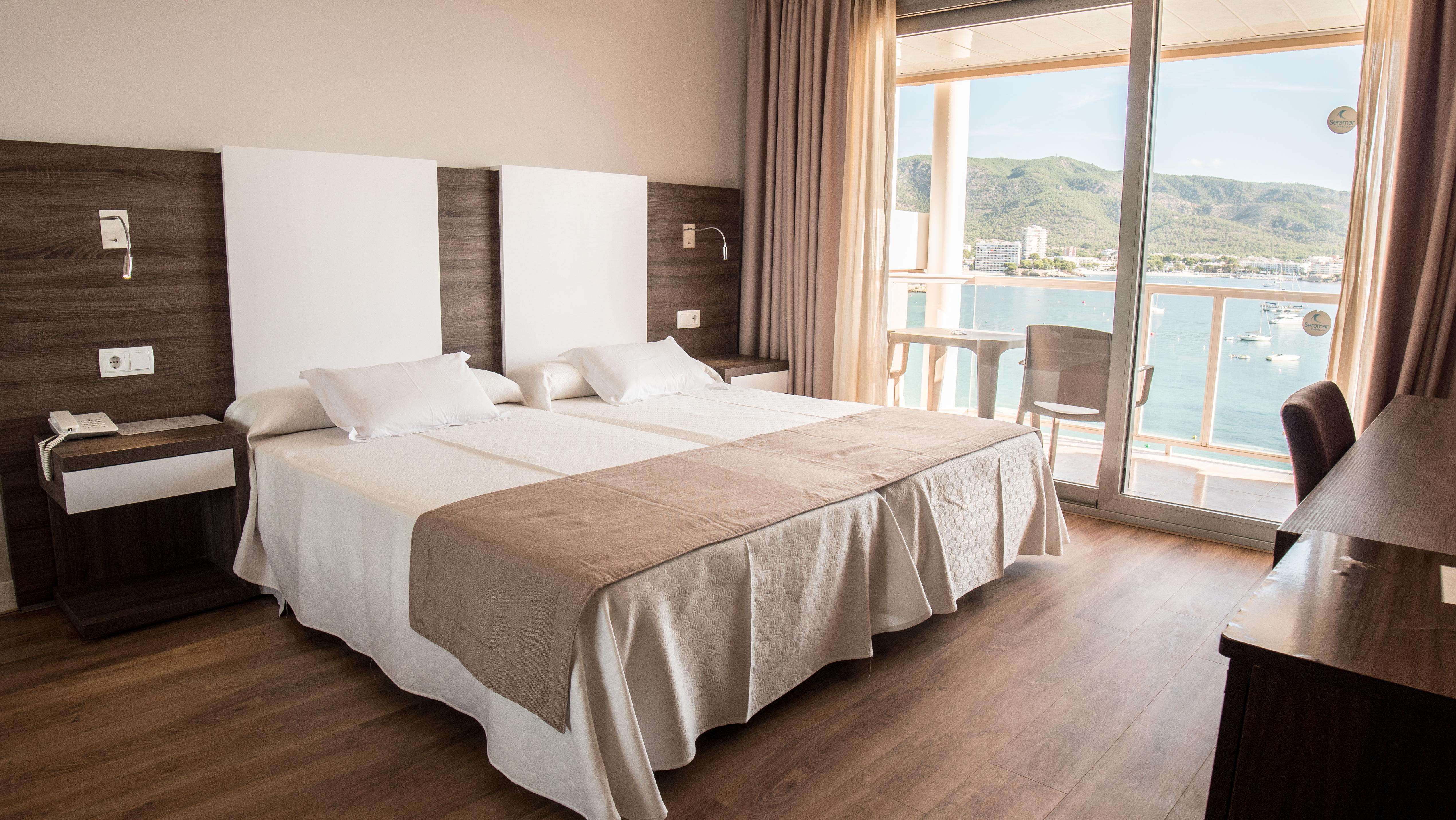 Seramar Hotel Comodoro Playa Palmanova Екстериор снимка