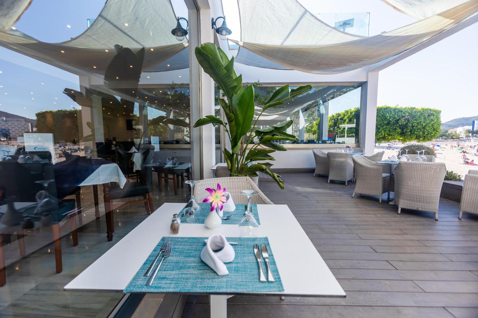 Seramar Hotel Comodoro Playa Palmanova Екстериор снимка