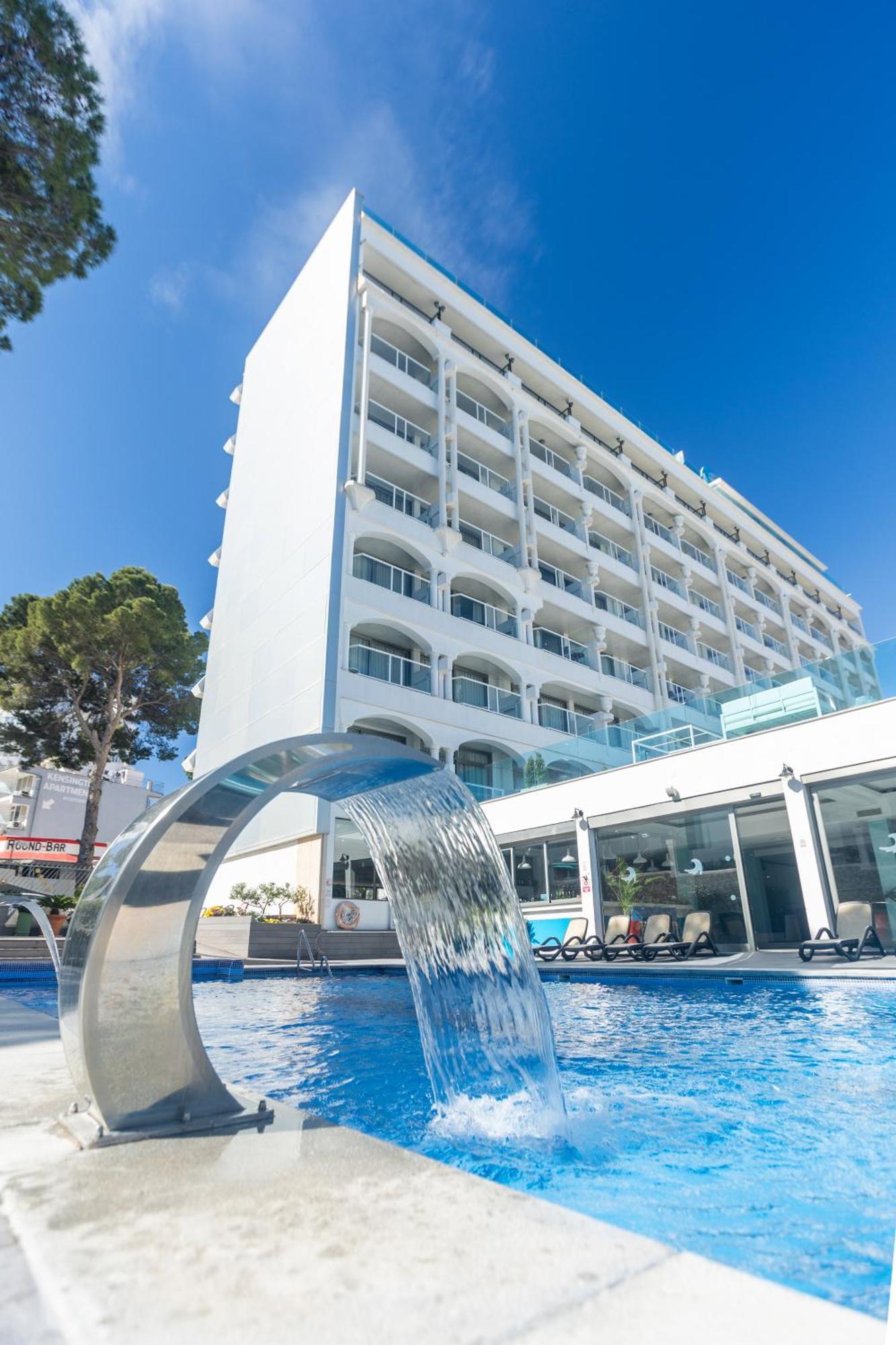 Seramar Hotel Comodoro Playa Palmanova Екстериор снимка